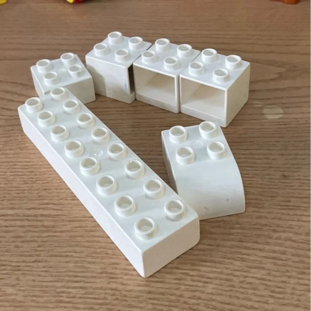 LEGO Duplo Mixed Bulk Brick Lot 125+ Pcs Building Blocks People Doors Windows